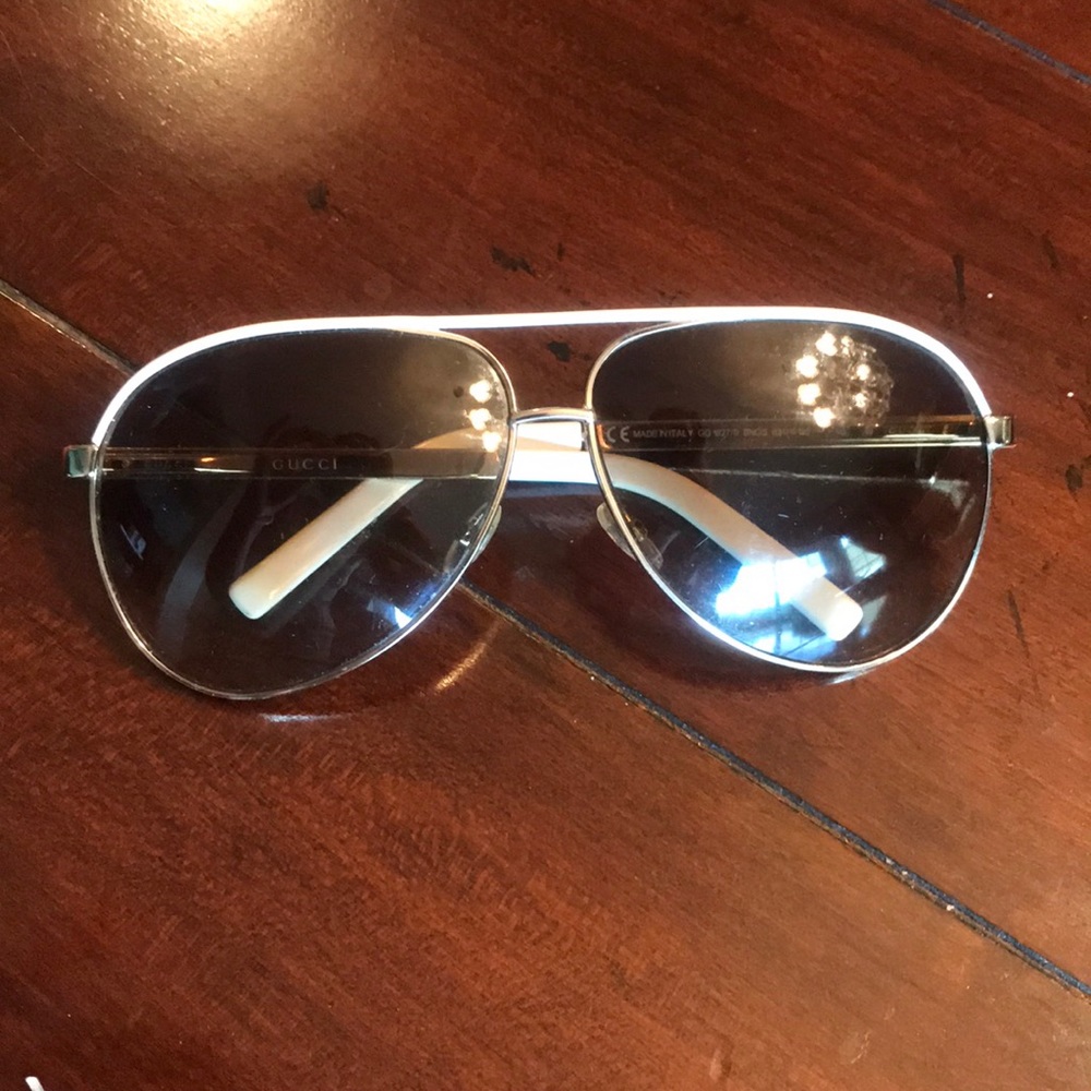 Gucci aviator sunglasses